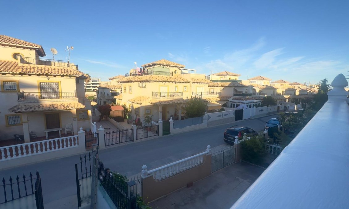 Wiederverkauf - Town House -
Orihuela Costa - La Zenia