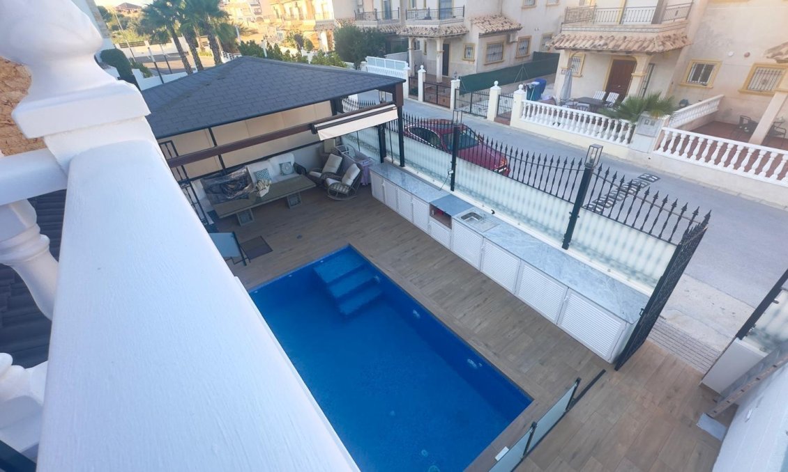 Wiederverkauf - Town House -
Orihuela Costa - La Zenia
