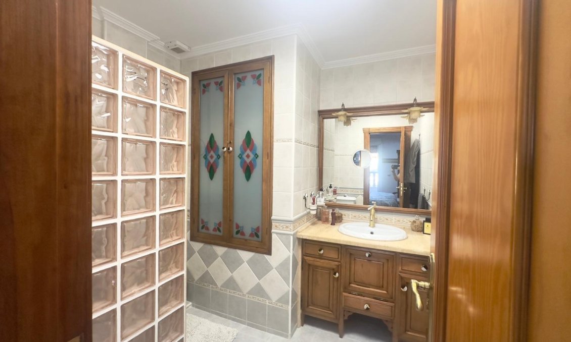 Wiederverkauf - Town House -
Orihuela Costa - La Zenia