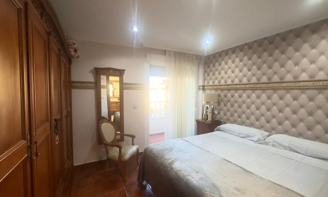 Wiederverkauf - Town House -
Orihuela Costa - La Zenia