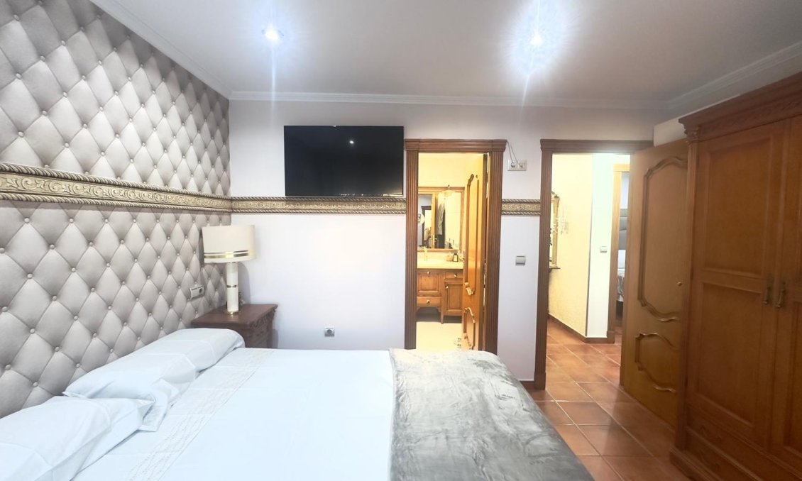 Wiederverkauf - Town House -
Orihuela Costa - La Zenia