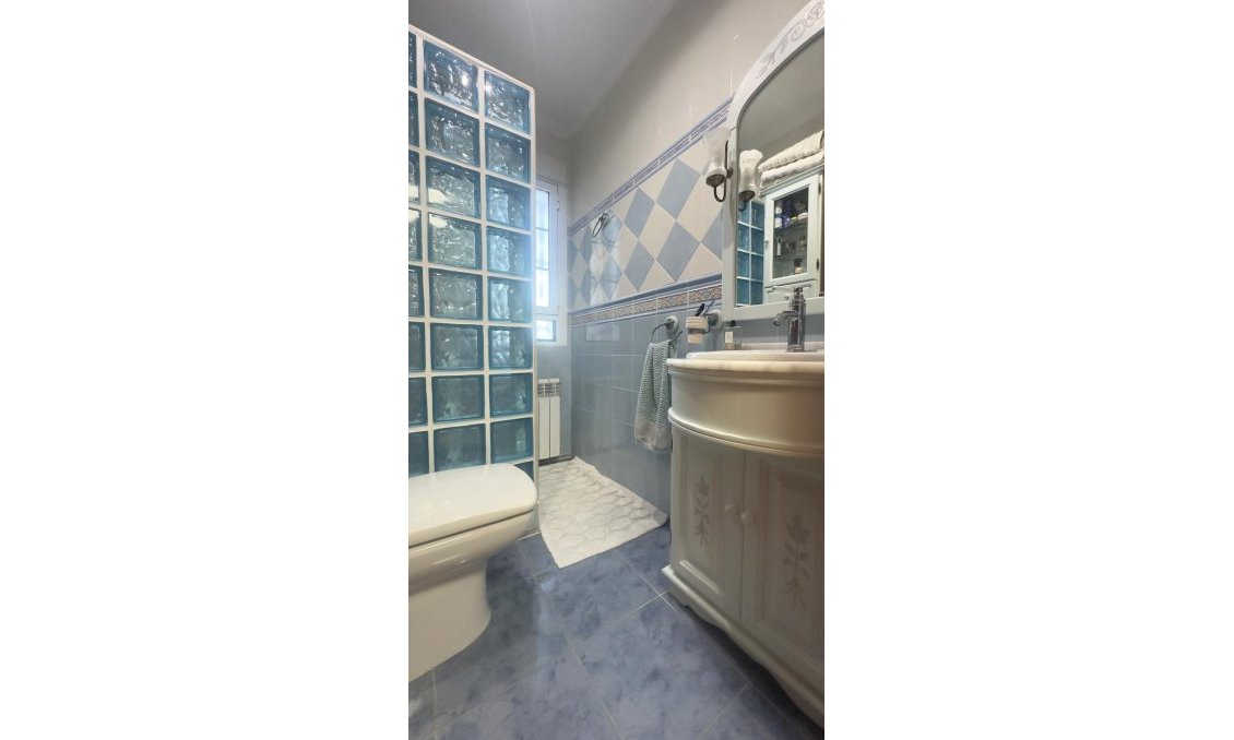 Wiederverkauf - Town House -
Orihuela Costa - La Zenia