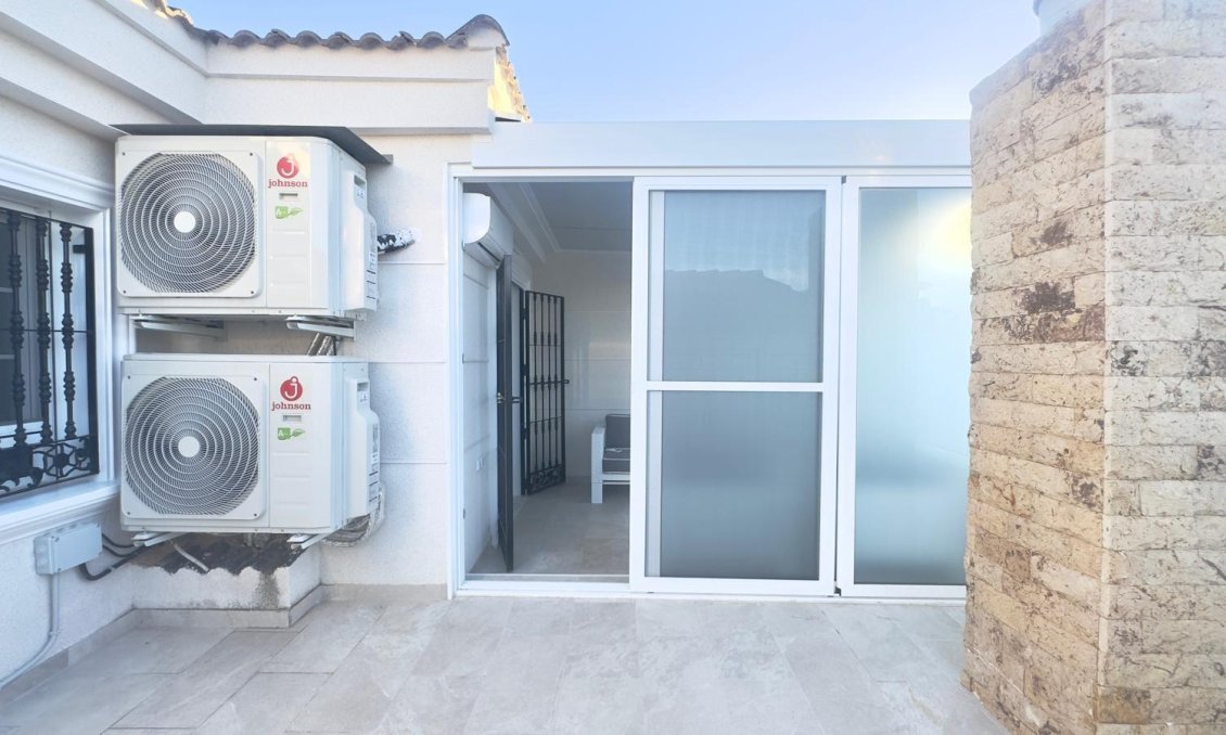 Wiederverkauf - Town House -
Orihuela Costa - La Zenia