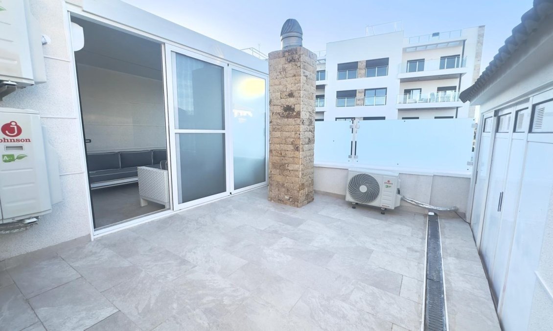 Wiederverkauf - Town House -
Orihuela Costa - La Zenia