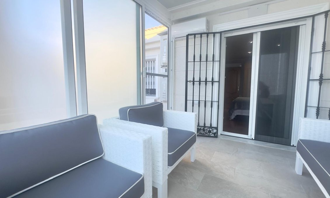 Wiederverkauf - Town House -
Orihuela Costa - La Zenia