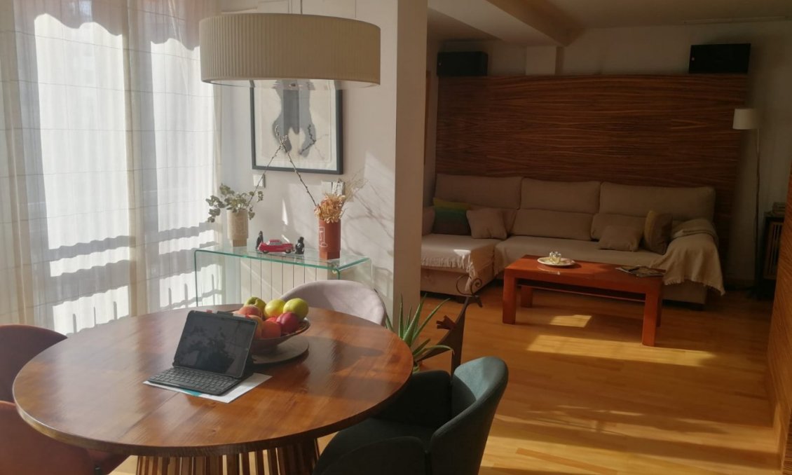 Wiederverkauf - Wohnung -
Murcia