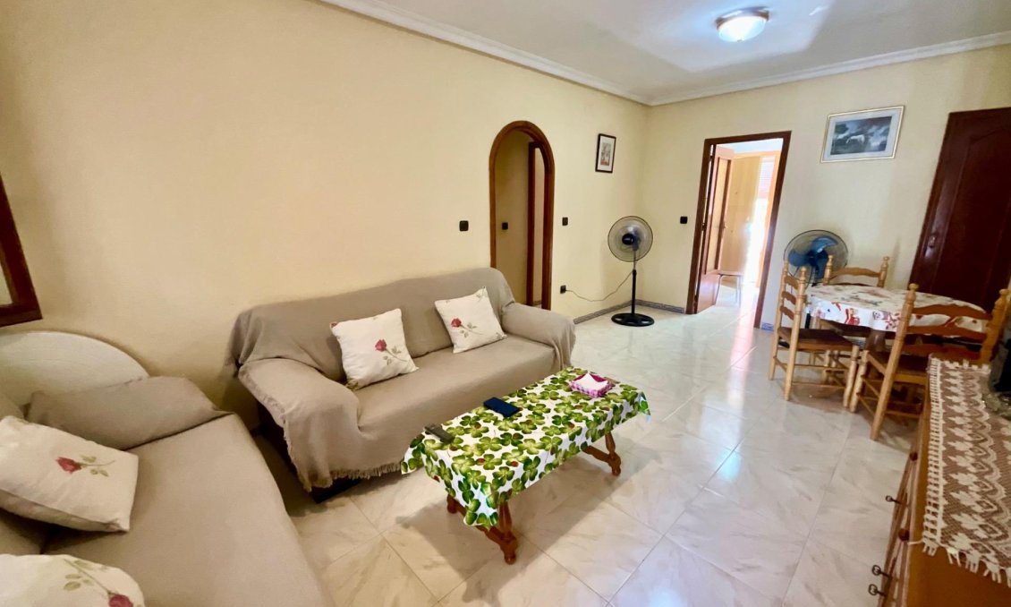 Wiederverkauf - Bungalow -
Torrevieja - Torreblanca