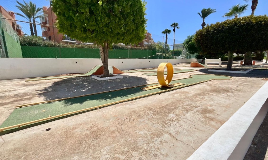 Wiederverkauf - Bungalow -
Torrevieja - Torreblanca