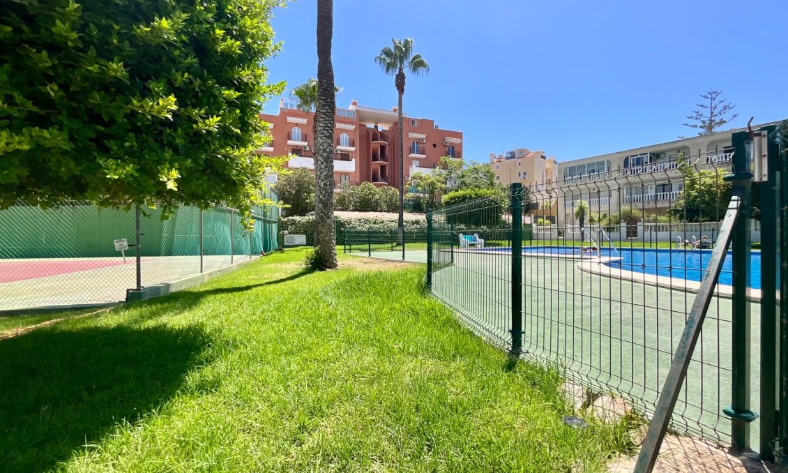 Wiederverkauf - Bungalow -
Torrevieja - Torreblanca