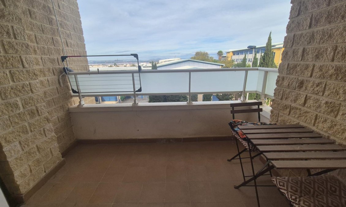 Resale - Apartment -
Torrevieja - Aguas Nuevas