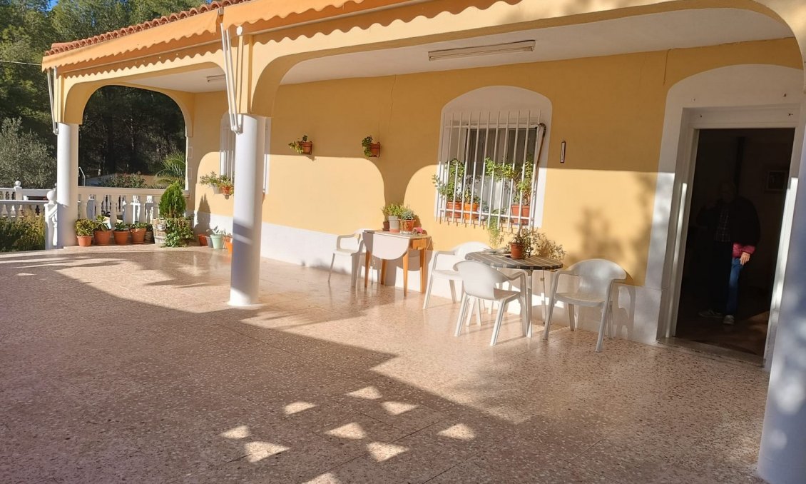 Wiederverkauf - Villa -
Yecla - Inland