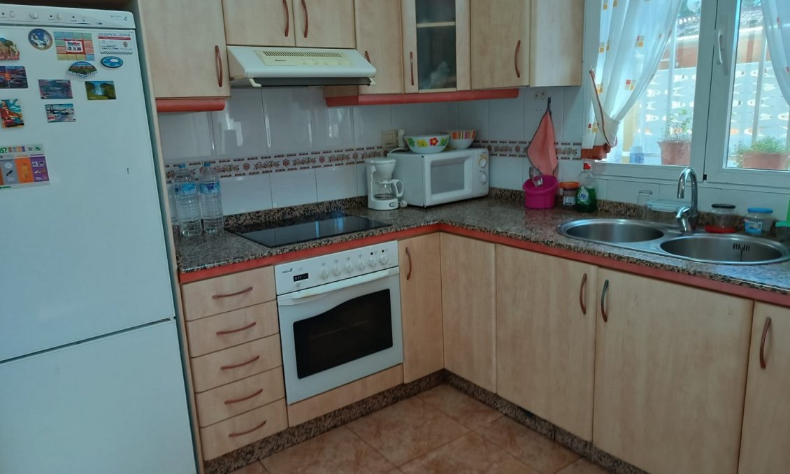 Wiederverkauf - Villa -
Yecla - Inland