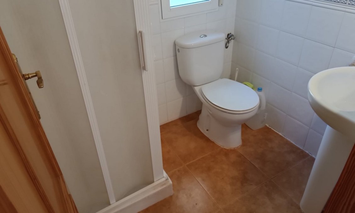 Wiederverkauf - Villa -
Yecla - Inland