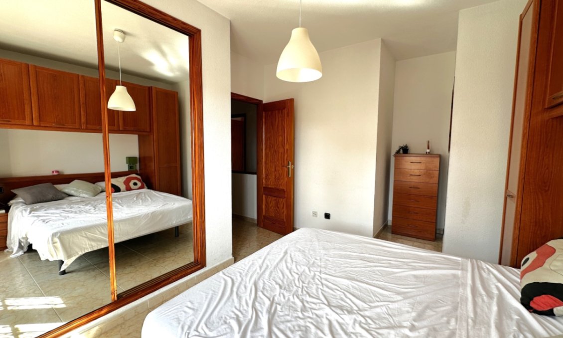 Resale - Bungalow -
Orihuela - Inland