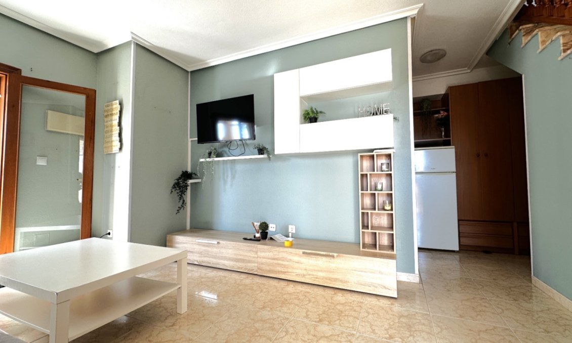 Resale - Bungalow -
Orihuela - Inland