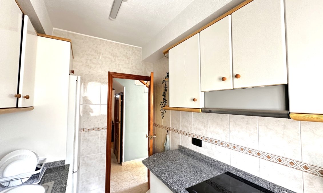 Resale - Bungalow -
Orihuela - Inland