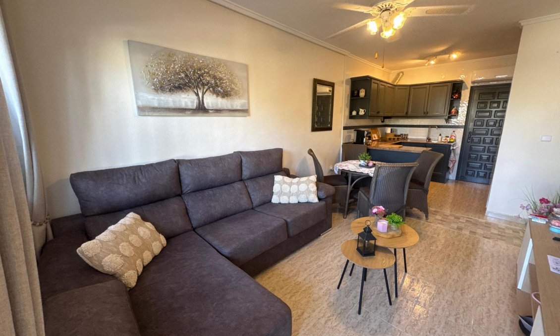 Resale - Bungalow -
Orihuela Costa - Costa Blanca