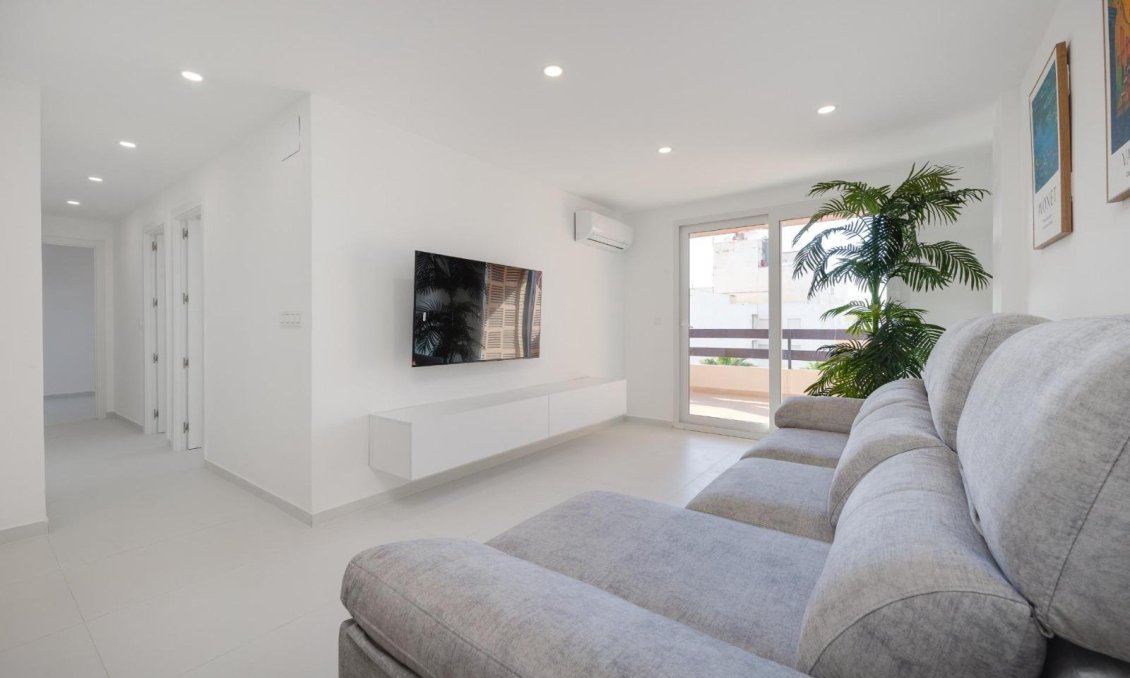 Használt Ingatlanok - Apartman -
Torrevieja - Costa Blanca