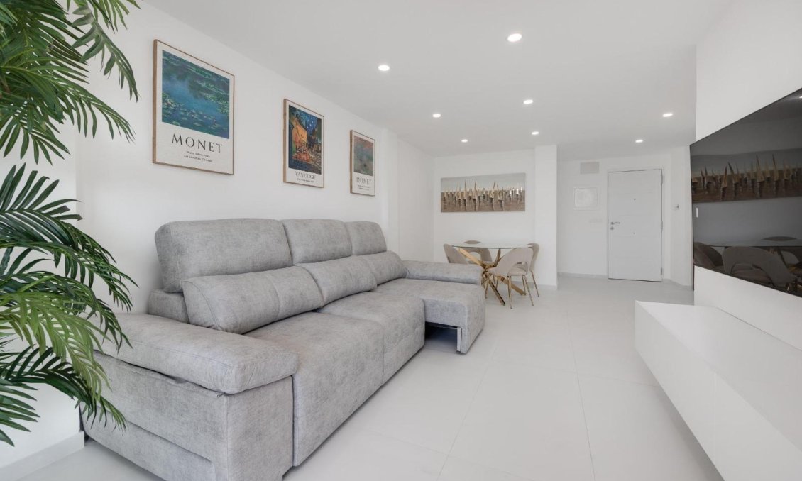 Használt Ingatlanok - Apartman -
Torrevieja - Costa Blanca