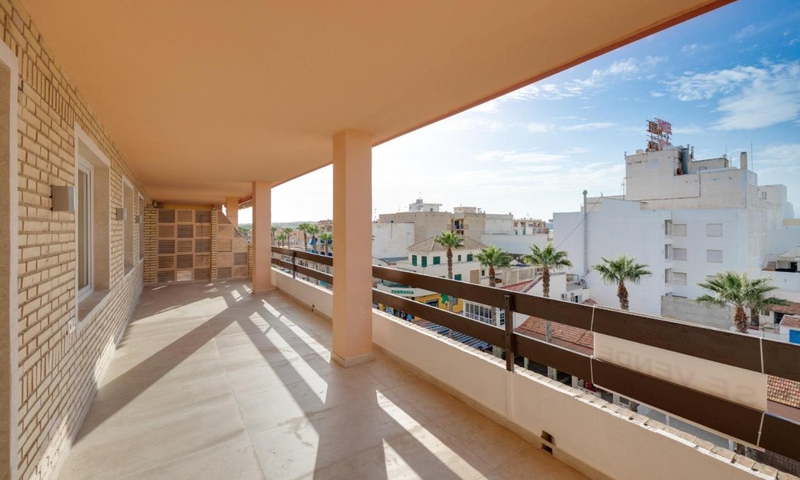 Használt Ingatlanok - Apartman -
Torrevieja - Costa Blanca