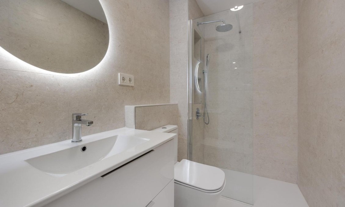 Használt Ingatlanok - Apartman -
Torrevieja - Costa Blanca