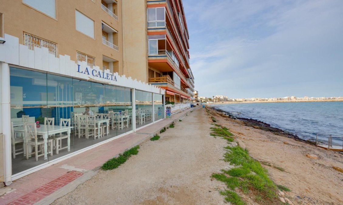 Használt Ingatlanok - Apartman -
Torrevieja - Costa Blanca