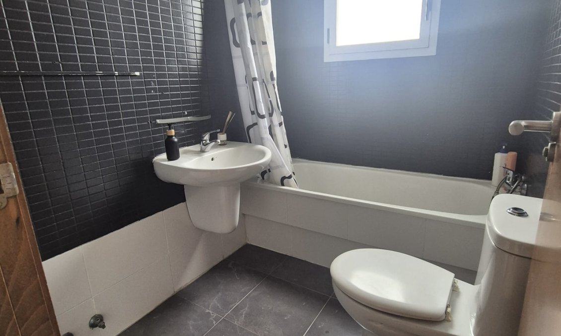 Wiederverkauf - Wohnung -
Torrevieja - Costa Blanca