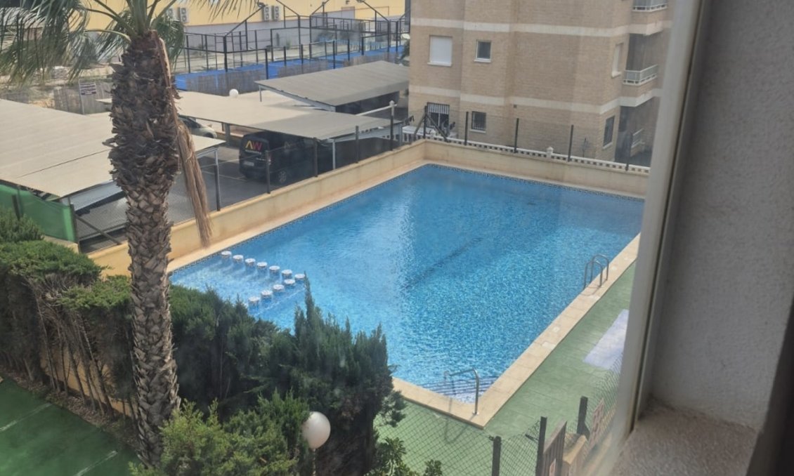 Wiederverkauf - Wohnung -
Torrevieja - Costa Blanca
