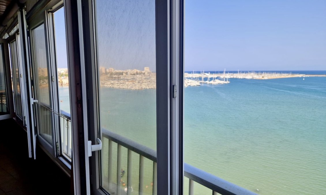 Használt Ingatlanok - Apartman -
Torrevieja - Costa Blanca