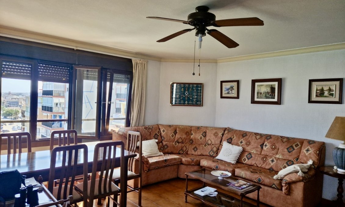 Használt Ingatlanok - Apartman -
Torrevieja - Costa Blanca