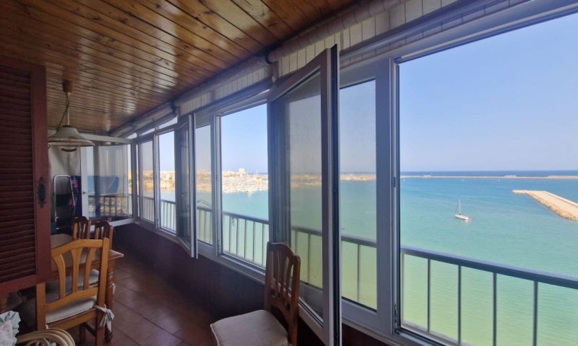 Wiederverkauf - Wohnung -
Torrevieja - Costa Blanca