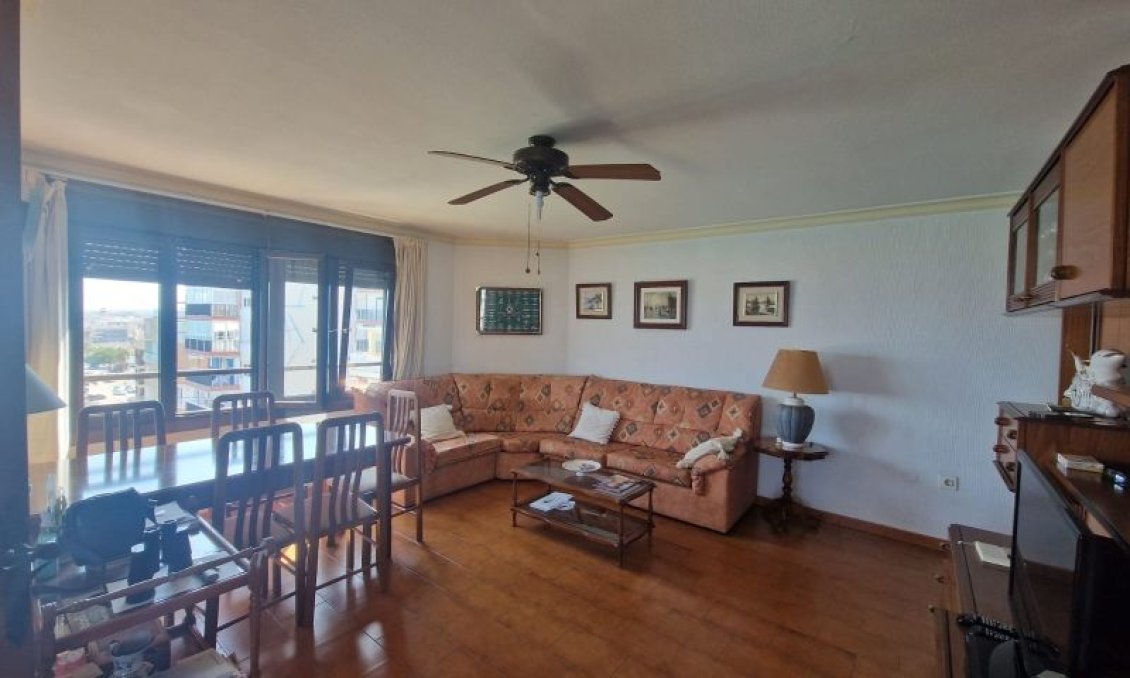 Wiederverkauf - Wohnung -
Torrevieja - Costa Blanca