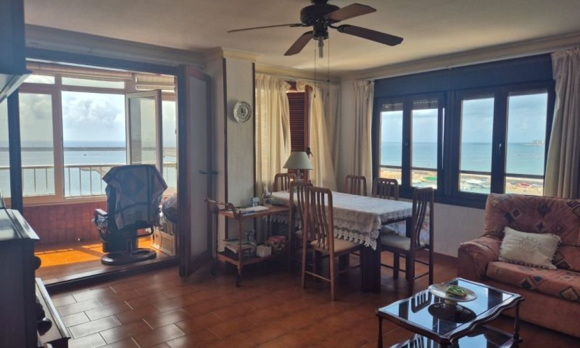 Wiederverkauf - Wohnung -
Torrevieja - Costa Blanca