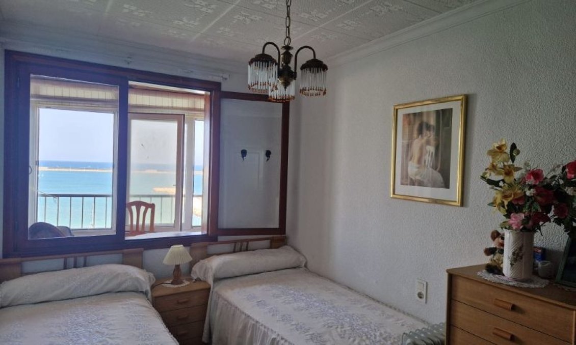 Wiederverkauf - Wohnung -
Torrevieja - Costa Blanca