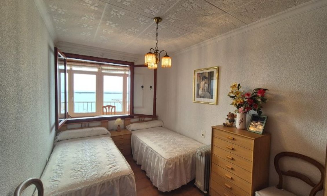 Wiederverkauf - Wohnung -
Torrevieja - Costa Blanca