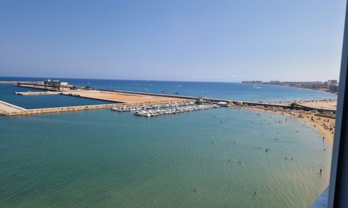 Wiederverkauf - Wohnung -
Torrevieja - Costa Blanca