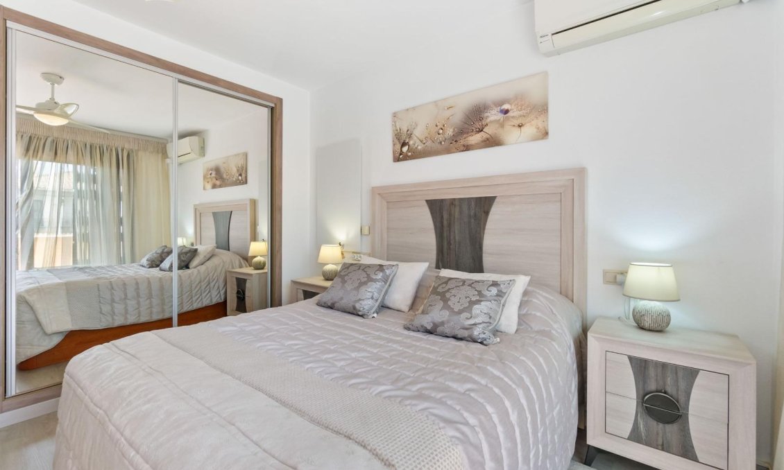 Wiederverkauf - Town House -
Torrevieja - Aguas Nuevas