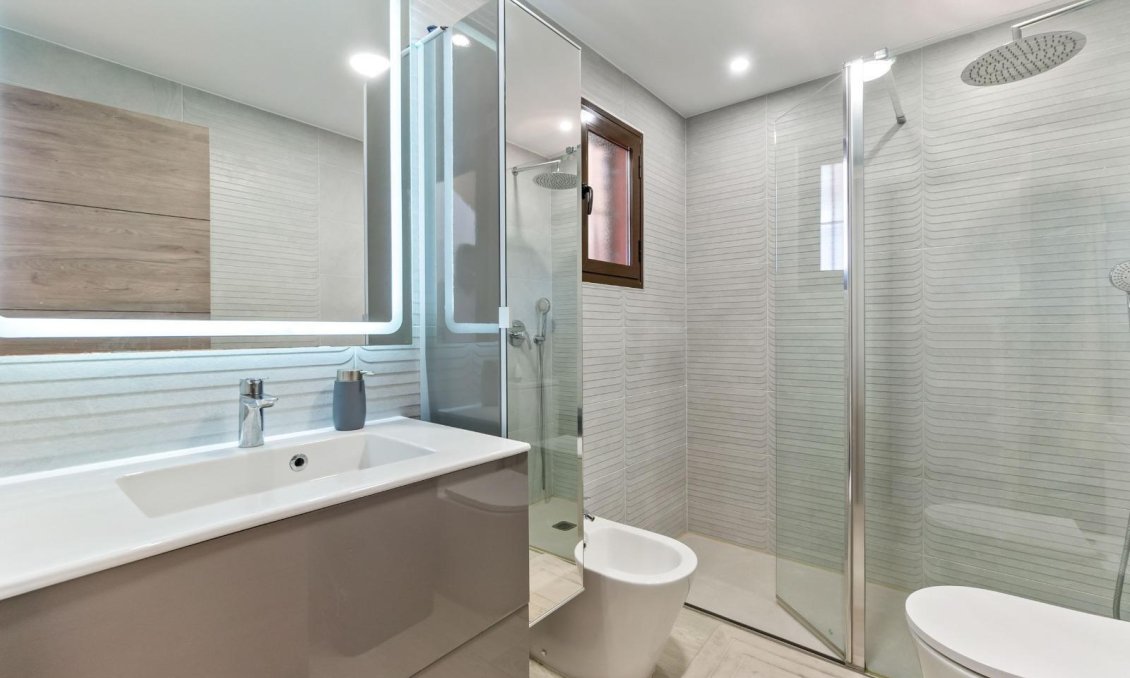 Wiederverkauf - Town House -
Torrevieja - Aguas Nuevas