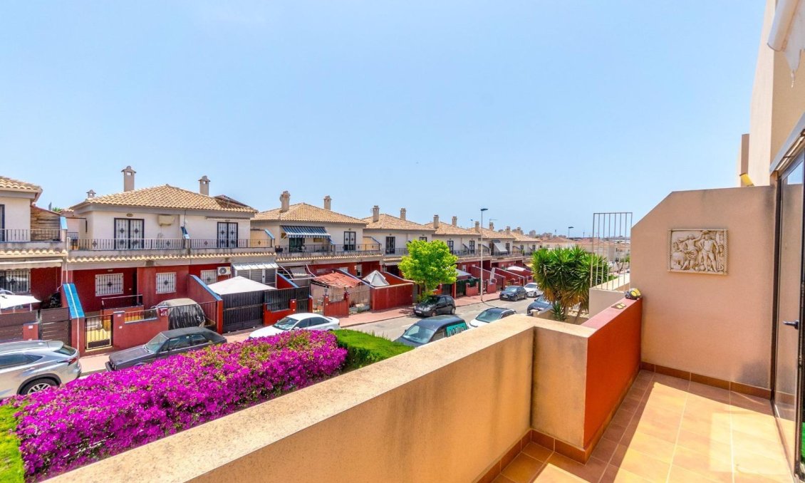 Wiederverkauf - Town House -
Torrevieja - Aguas Nuevas