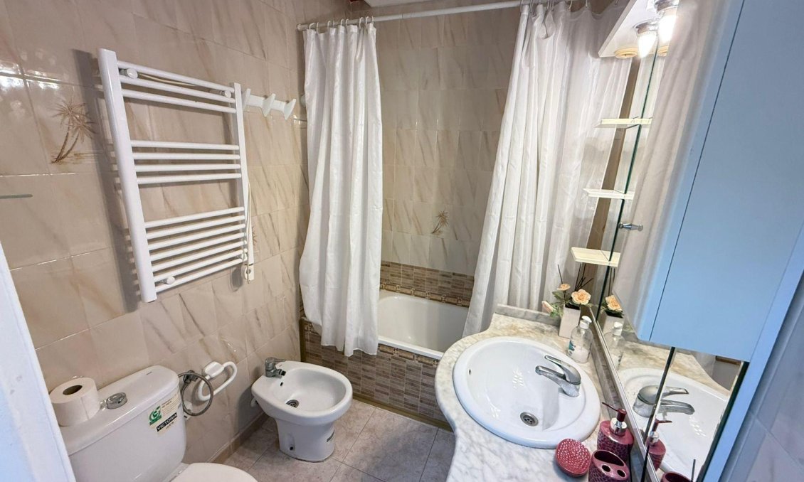 Resale - Town House -
Torrevieja - Calas Blanca