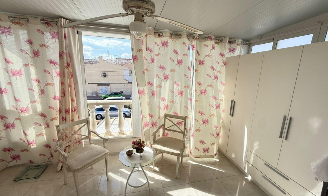 Resale - Town House -
Torrevieja - Calas Blanca