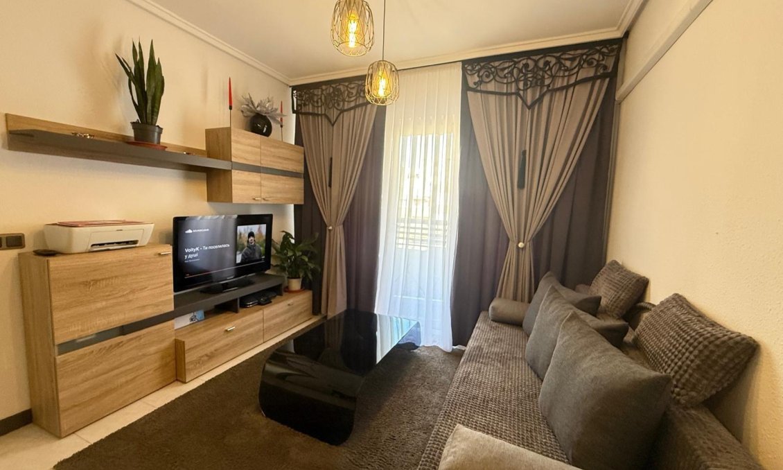 Wiederverkauf - Wohnung -
Torrevieja - PARQUE DE LAS NACIONES