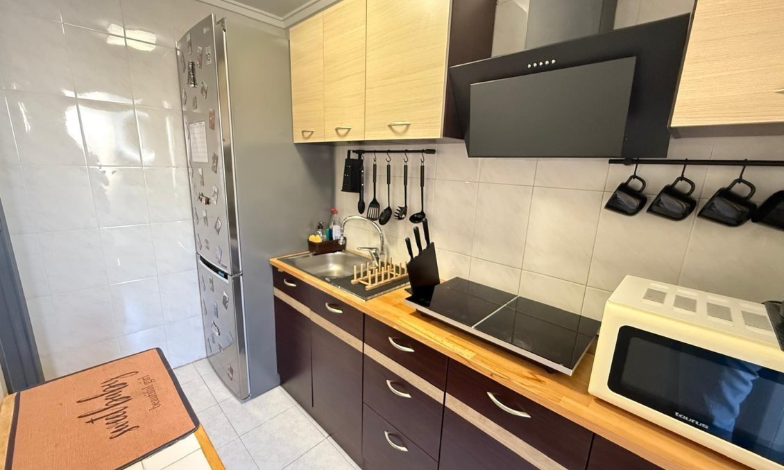 Wiederverkauf - Wohnung -
Torrevieja - PARQUE DE LAS NACIONES