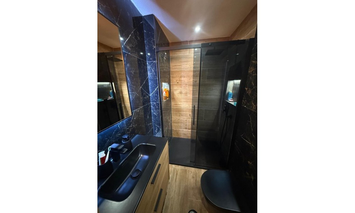 Wiederverkauf - Wohnung -
Torrevieja - PARQUE DE LAS NACIONES