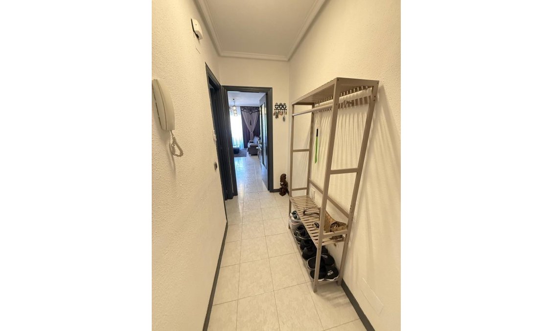 Wiederverkauf - Wohnung -
Torrevieja - PARQUE DE LAS NACIONES