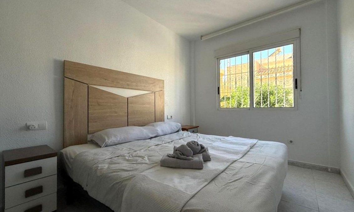 Wiederverkauf - Bungalow -
Torrevieja - Los Frutales