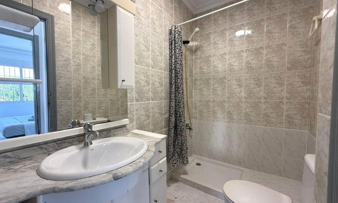 Wiederverkauf - Bungalow -
Torrevieja - Los Frutales