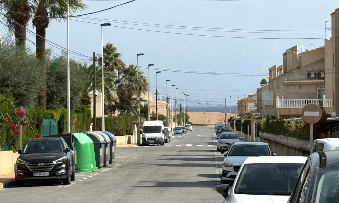 Wiederverkauf - Bungalow -
Torrevieja - Los Frutales