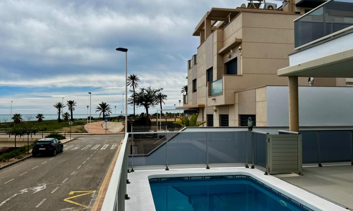 Resale - Villa -
Puerto de Mazarron - El Alamillo