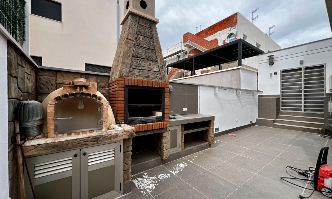 Resale - Villa -
Puerto de Mazarron - El Alamillo